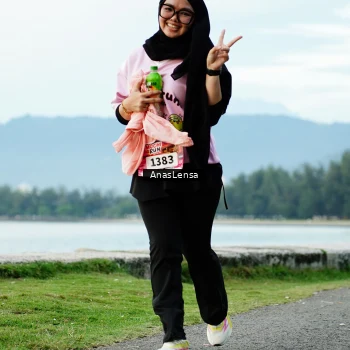 Runner Photo 2717194