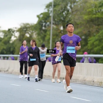 Runner Photo 2720224