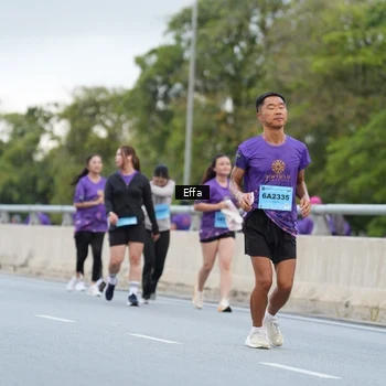 Runner Photo 2720225