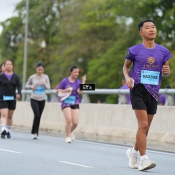 Runner Photo 2720232