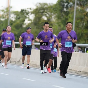 Runner Photo 2720268