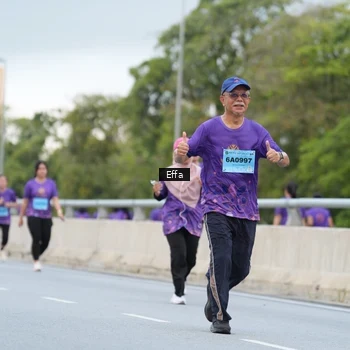 Runner Photo 2720310