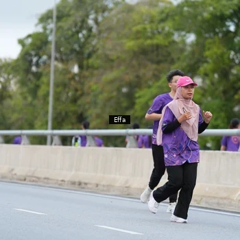 Runner Photo 2720315