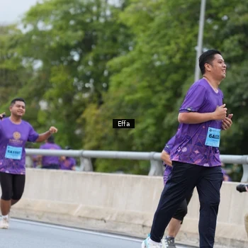 Runner Photo 2720465
