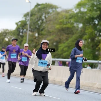 Runner Photo 2720474