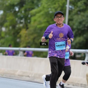 Runner Photo 2720490