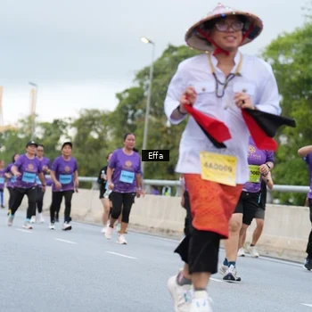 Runner Photo 2720533