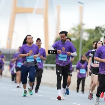 Runner Photo 2720600