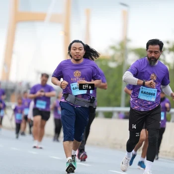 Runner Photo 2720606