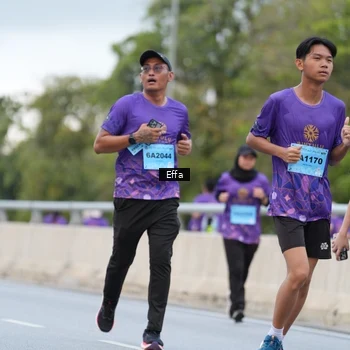 Runner Photo 2720619