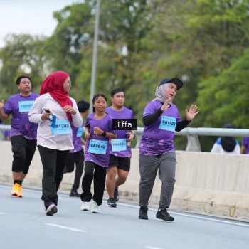 Runner Photo 2720643