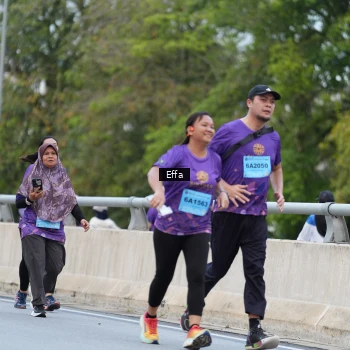 Runner Photo 2720644