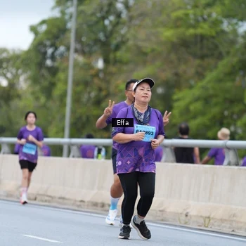 Runner Photo 2720685