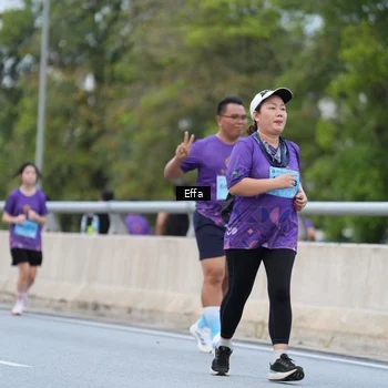 Runner Photo 2720693