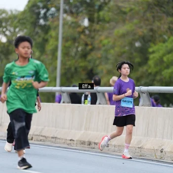 Runner Photo 2720696