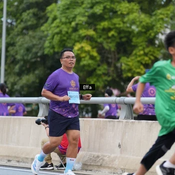 Runner Photo 2720711