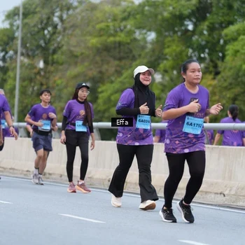 Runner Photo 2720712