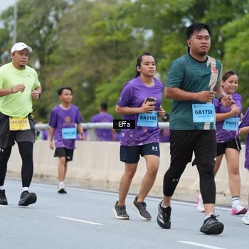 Runner Photo 2720744