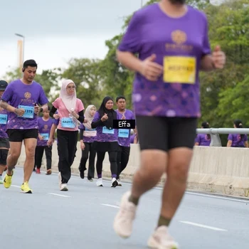 Runner Photo 2720756