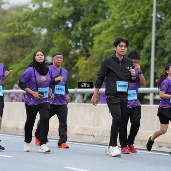 Runner Photo 2720790