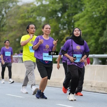 Runner Photo 2720799