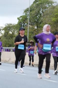 Runner Photo 2720840