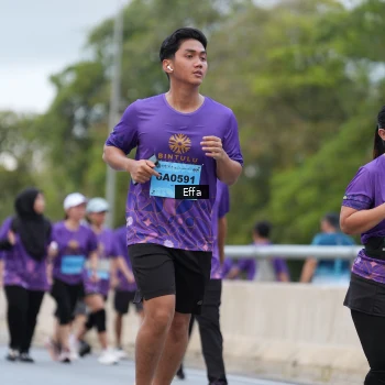 Runner Photo 2720857