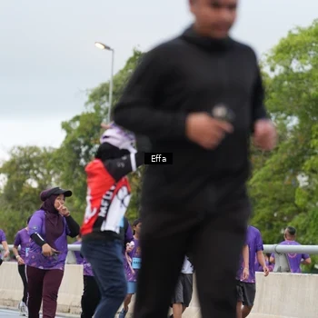 Runner Photo 2720863
