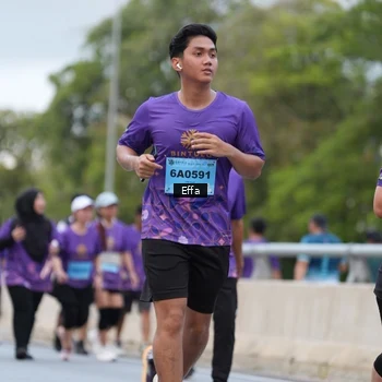 Runner Photo 2720864