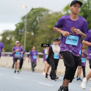 Runner Photo 2720904