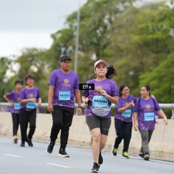 Runner Photo 2720907