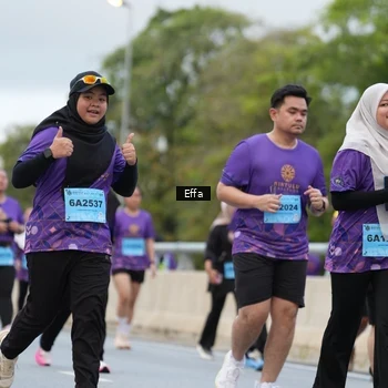 Runner Photo 2720943