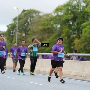 Runner Photo 2720979