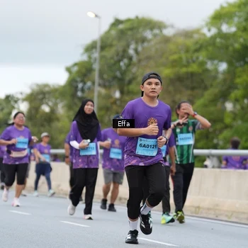 Runner Photo 2720980