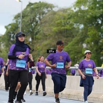 Runner Photo 2720988