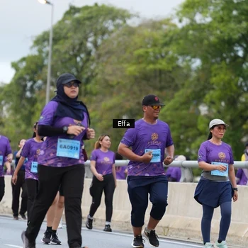 Runner Photo 2720989