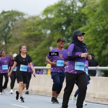 Runner Photo 2720993