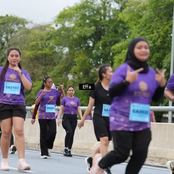 Runner Photo 2720999