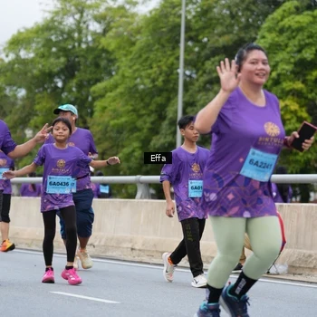 Runner Photo 2721036