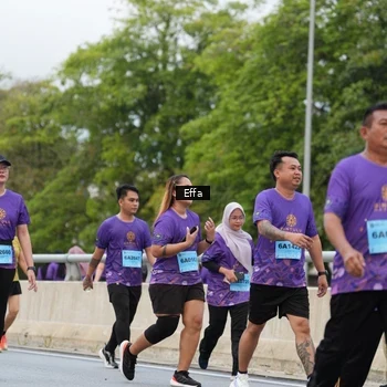 Runner Photo 2721090