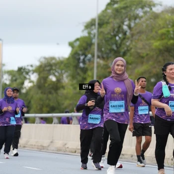 Runner Photo 2721139