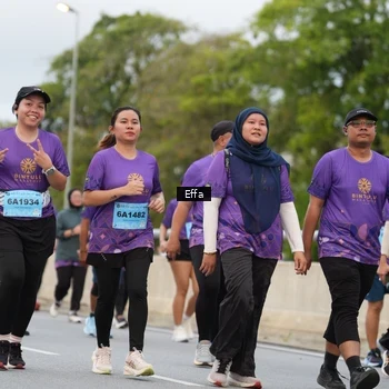 Runner Photo 2721296