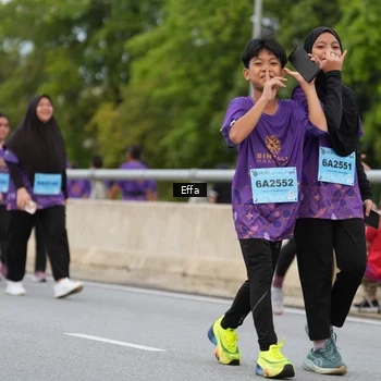 Runner Photo 2721342