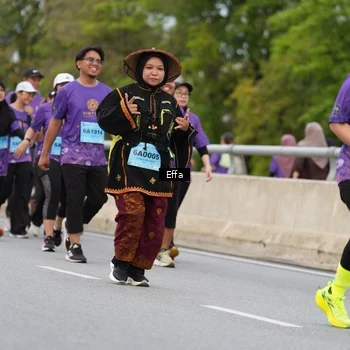 Runner Photo 2721384