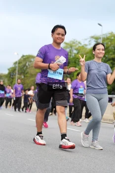 Runner Photo 2722331
