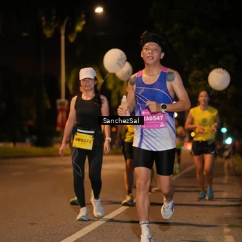 Runner Photo 2722959