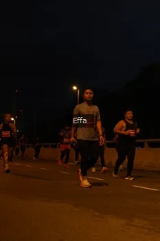 Runner Photo 2723413
