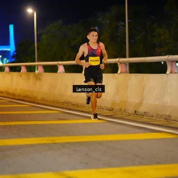 Runner Photo 2723424