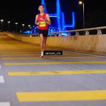 Runner Photo 2723493