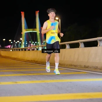 Runner Photo 2723494
